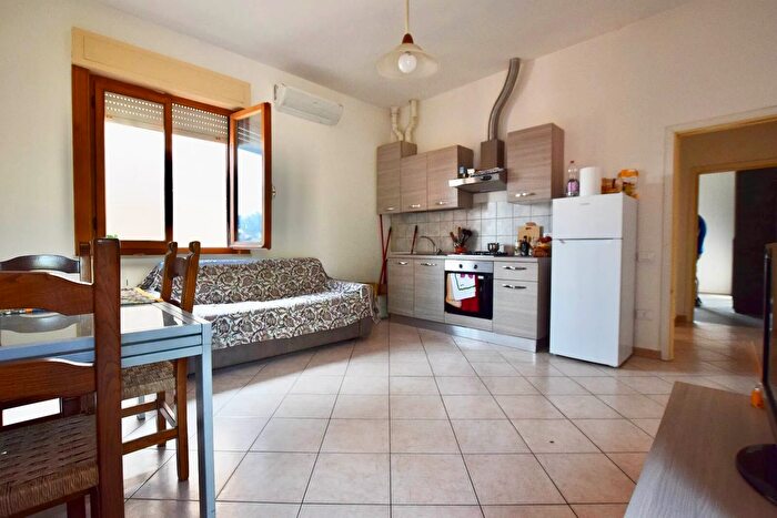 Casa bilocale in vendita in Suvereto Livorno, Suvereto