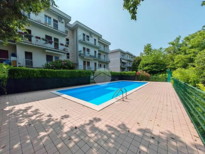 Appartamento trilocale in vendita in Via Giovanni Paolo II, Castelnuovo Del Garda