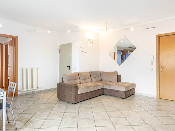 Appartamento trilocale in affitto in Runzi, Centro, Fusignano