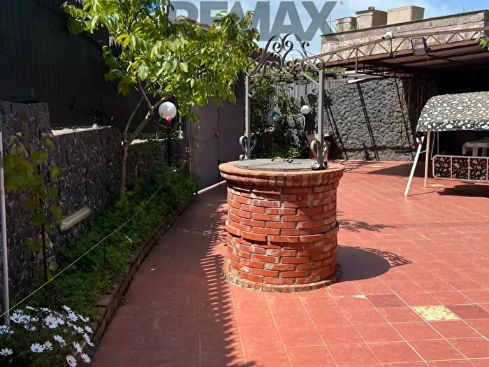 Casa quadrilocale in vendita in Via Cavaliere Bosco Sn, Santa Maria Di Licodia