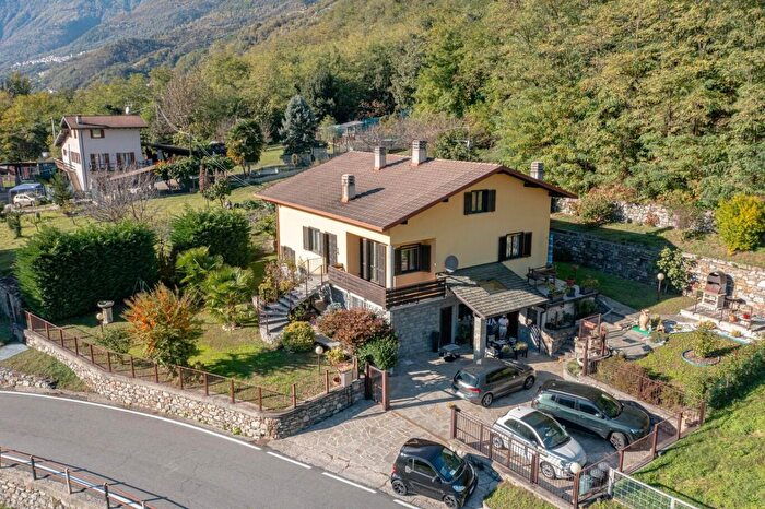 Casa con 5 locali in vendita in Via al Muc, Berbenno Di Valtellina