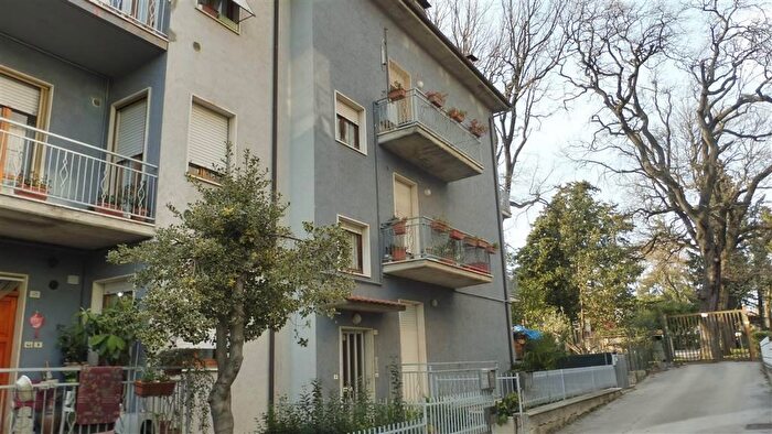Appartamento con 6 locali in vendita in San Severino Marche