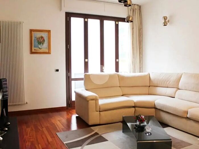 Appartamento quadrilocale in vendita in Via Domenico Cimarosa, Pistoia