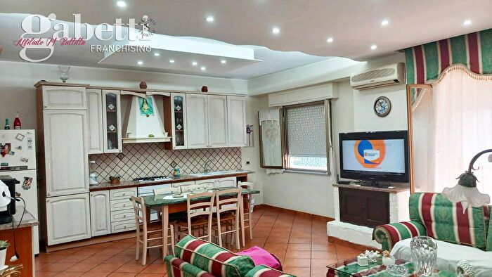 Appartamento trilocale in vendita in Via Lo Bue Snc, Bagheria