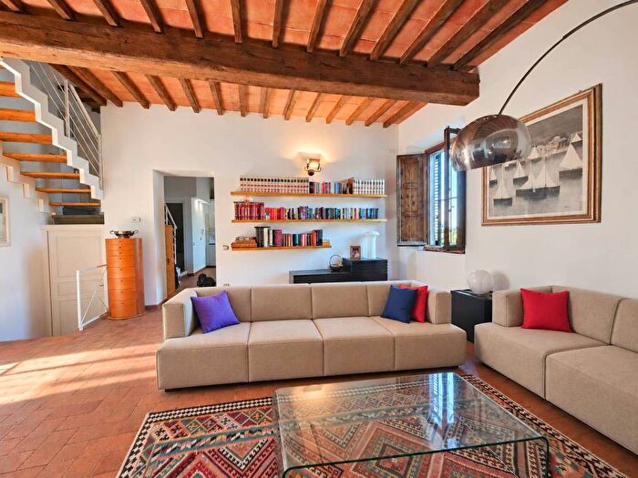 Casa con 6 locali in vendita in Via di Pulicciano, Antella, Bagno a Ripoli