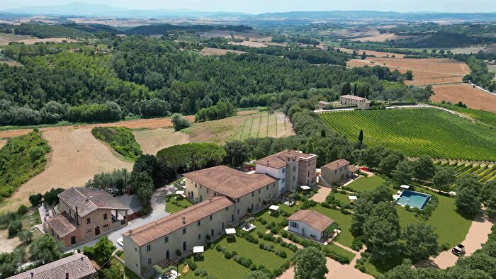 Appartamento con 6 locali in vendita in Siena