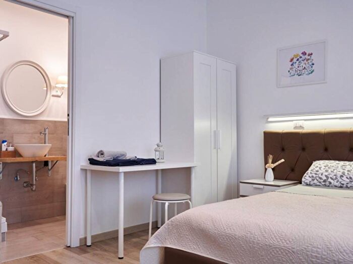 Appartamento quadrilocale in affitto in Via Umbria, Centro, Matera