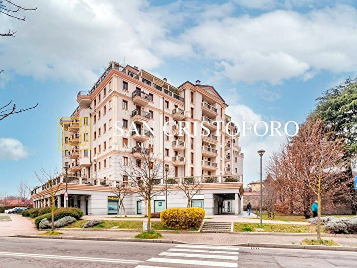 Appartamento bilocale in affitto in Via Milano, Saronno