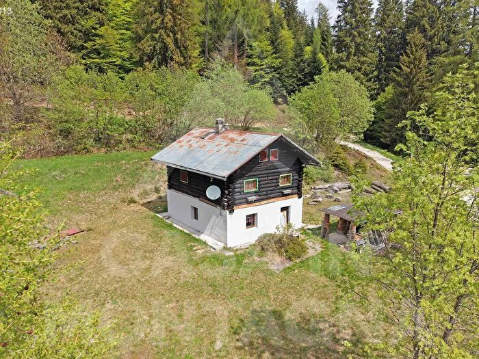 Casa con 5 locali in vendita in Castello Tesino
