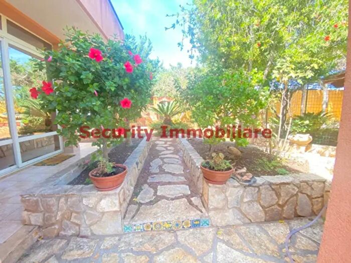 Casa con 5 locali in vendita in Via San Marco, Sciacca