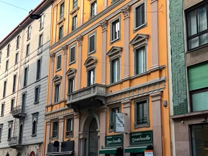 Appartamento bilocale in vendita in Via della Moscova, Milano