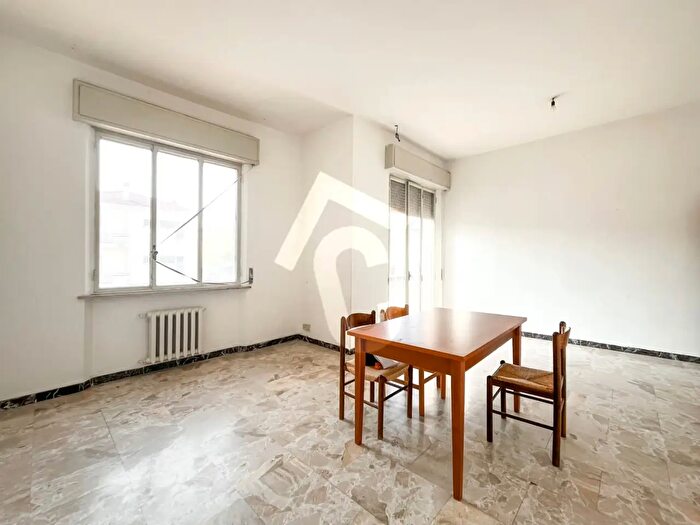 Appartamento con 5 locali in vendita in Jesi