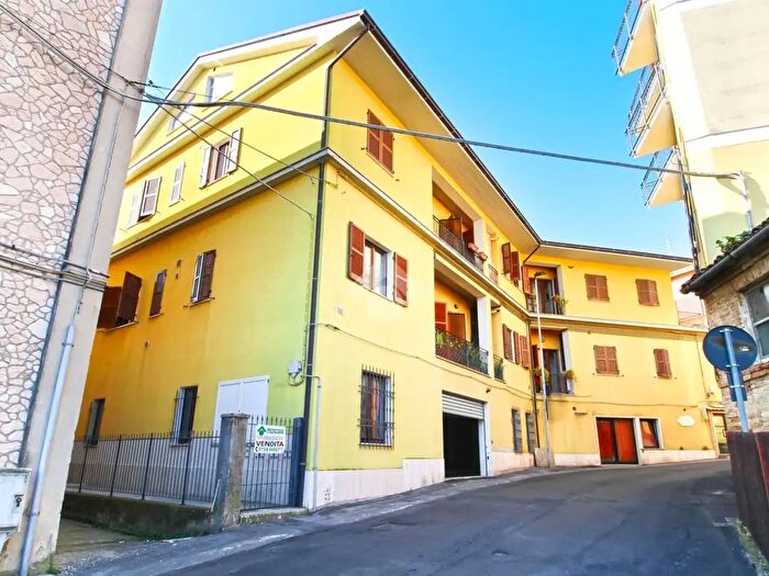 Appartamento trilocale in vendita in Via Cristoforo Colombo, Monte Urano