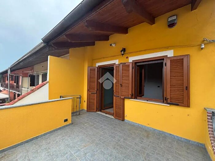 Casa trilocale in vendita in Via Santa Anna, Chivasso