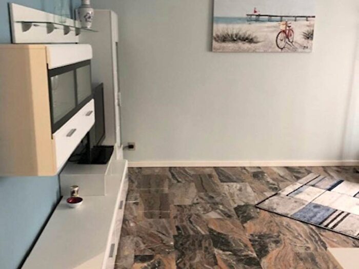 Appartamento trilocale in affitto in Galleria Trieste, Scrovegni, Padova