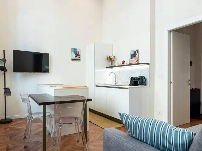 Appartamento monolocale in affitto in Via Andrea Doria, Via Roma, Torino