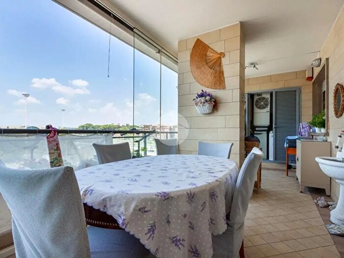 Appartamento bilocale in vendita in Via Bartolomeo Diaz, Roma