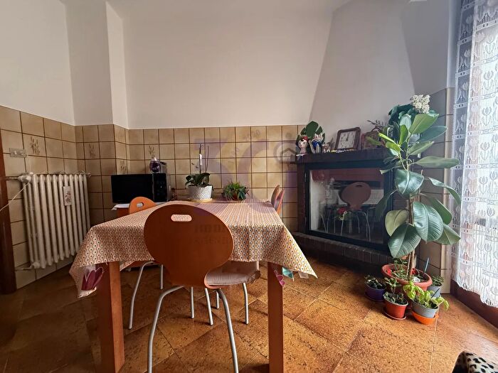 Appartamento con 5 locali in vendita in Località Ceciliano, Arezzo