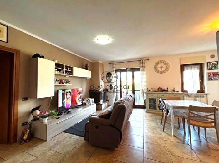 Appartamento trilocale in vendita in Via Tuderte, Spoleto