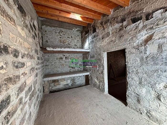 Casa trilocale in vendita in Via Garibaldi, Ragusa