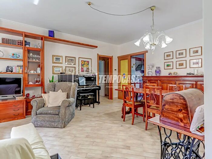 Appartamento trilocale in vendita in Via Don Giuseppe Albeni C, Cuggiono