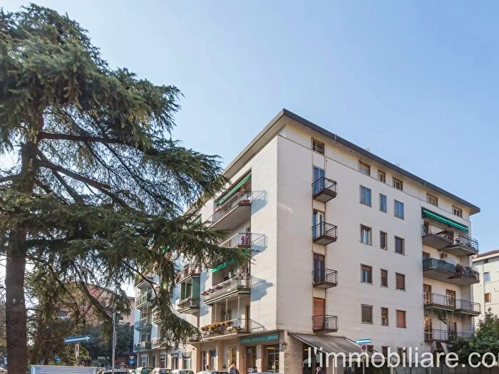 Appartamento bilocale in vendita in Viale Cristoforo Colombo, Verona