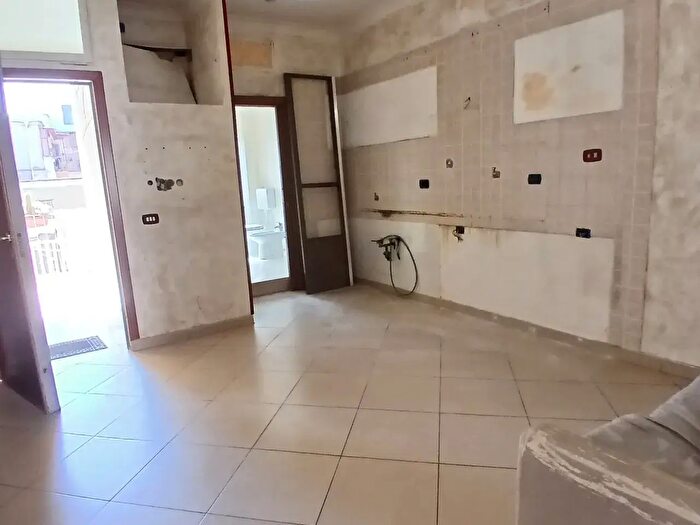 Appartamento bilocale in affitto in Via Monte Faito, Napoli