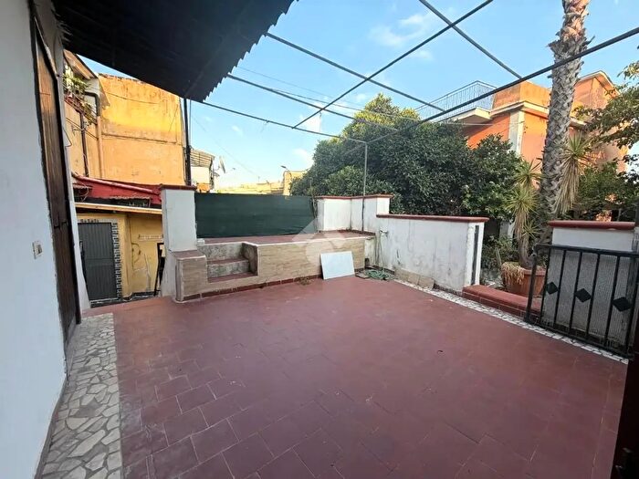 Casa bilocale in vendita in Via Regina Margherita, Trecase