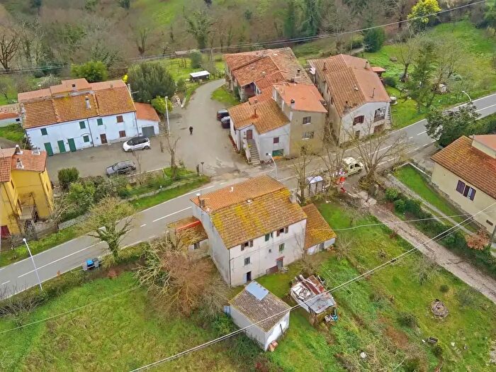 Appartamento quadrilocale in vendita in Scansano