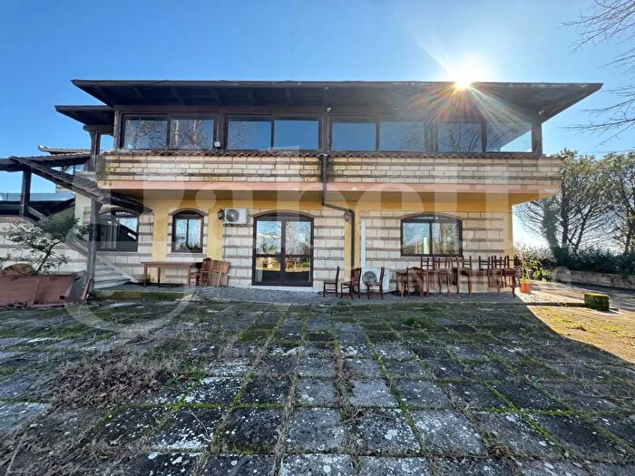 Casa con 13 locali in vendita in Strada Provinciale Snc, Caiazzo