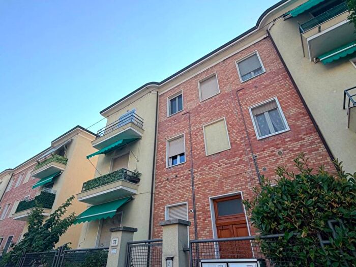 Appartamento con 6 locali in affitto in Via Ugolino da Forlì, Musicisti, Forlì