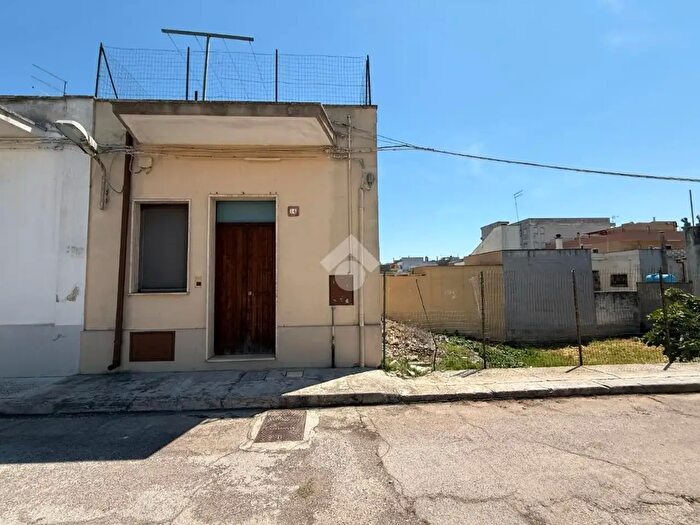 Casa bilocale in vendita in Via Filippo Turati, San Michele Salentino