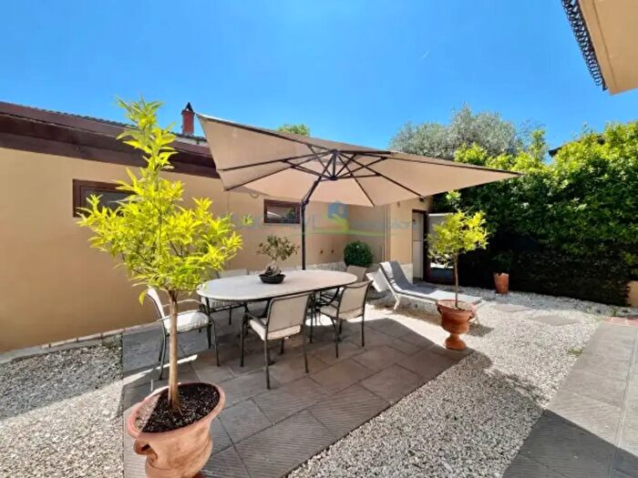Casa con 6 locali in vendita in Via Palestro, Monsummano Terme