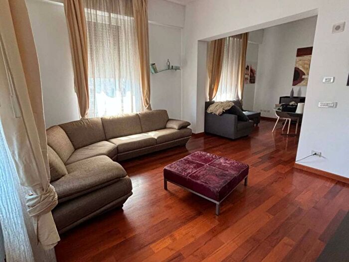 Appartamento trilocale in affitto in Circonvallazione Cornelia, Baldo degli Ubaldi, Roma