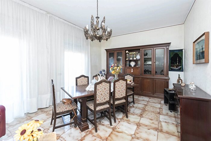 Appartamento quadrilocale in vendita in Via Turi Scordo Misterbianco, Misterbianco