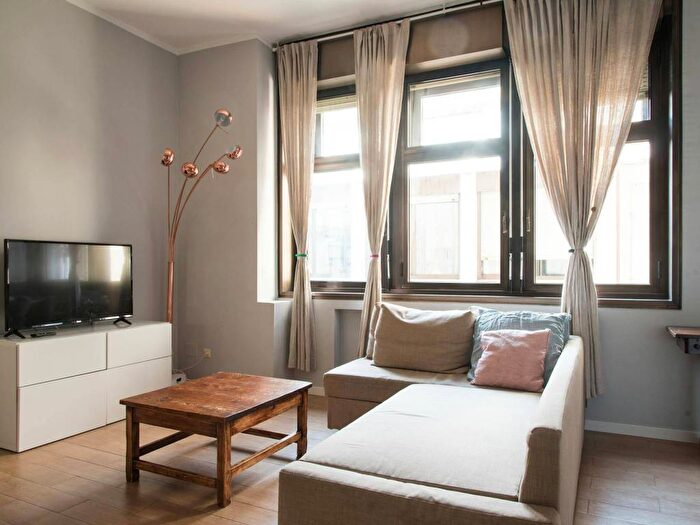 Appartamento monolocale in affitto in Via Antonio Tolomeo Trivulzio, De Angeli, Milano