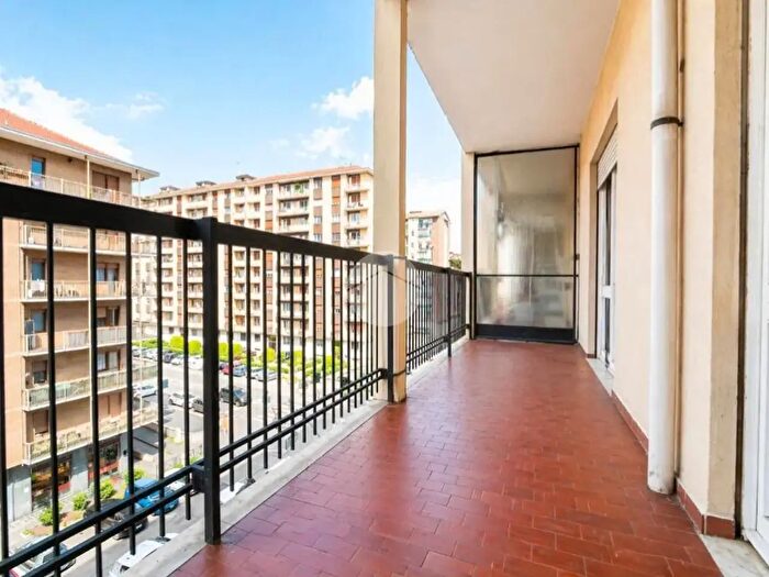 Appartamento trilocale in vendita in Via Manzoni, Collegno