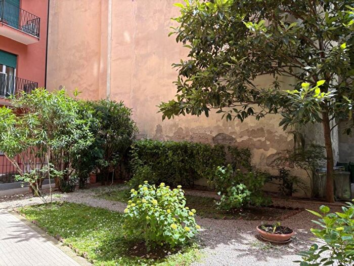 Appartamento bilocale in affitto in Via Gian Giacomo Mora, Carrobbio, Milano