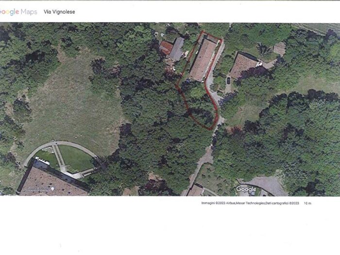 Casa con 6 locali in vendita in Via Vignolese, Vaciglio, Modena