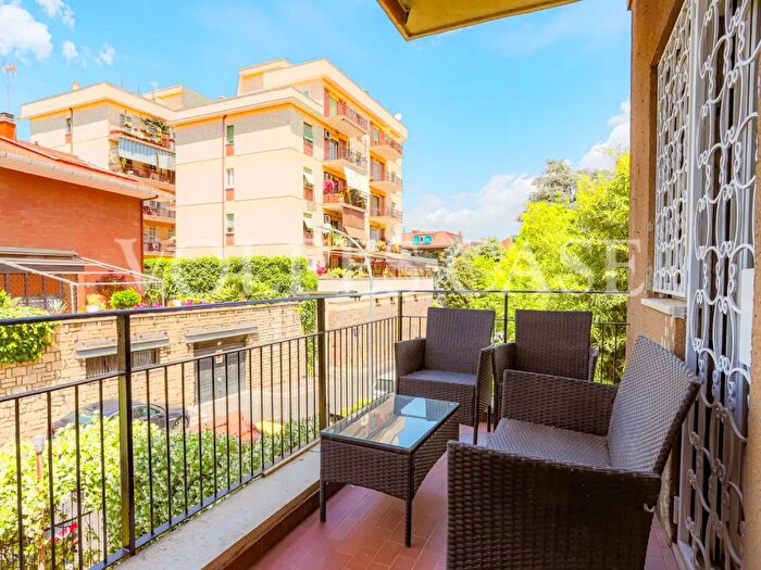 Appartamento bilocale in affitto in Via Luigi Ziliotto, Roma