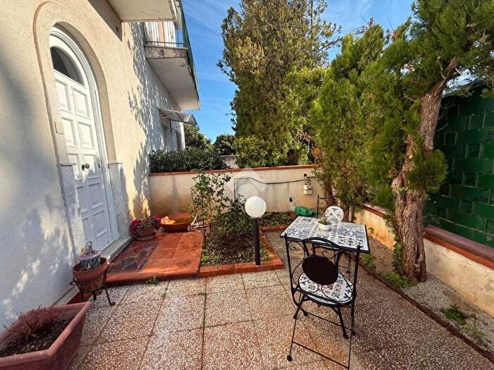 Casa con 5 locali in affitto in Via Urania, Mondello Valdesi, Palermo