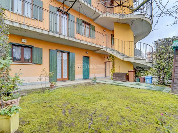 Appartamento bilocale in vendita in Via Murè a, Somma Lombardo