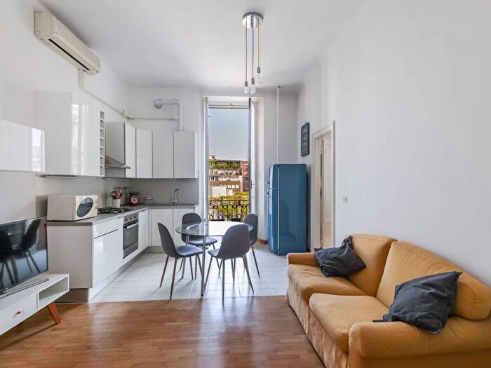 Appartamento bilocale in affitto in Via Vincenzo Foppa, Solari, Milano
