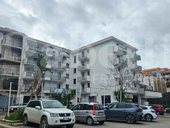 Appartamento trilocale in vendita in Via Bernardo Mattarella, Bagheria