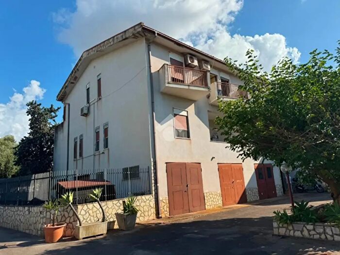 Appartamento bilocale in vendita in Via del Nocciolo, Carini