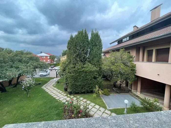 Appartamento trilocale in affitto in Via degli Astronauti, San Giorgio Su Legnano
