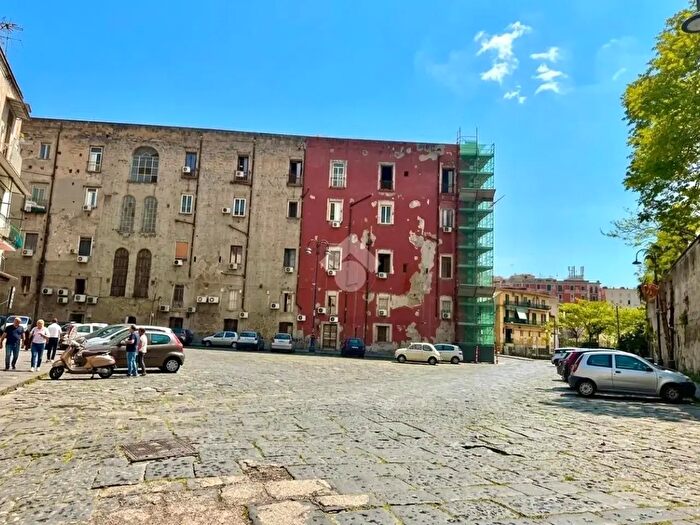 Appartamento monolocale in vendita in Salita Mauro, Napoli