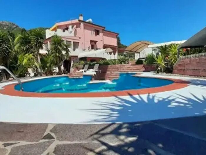 Casa con 6 locali in vendita in Via del Ginepro, Villa San Pietro
