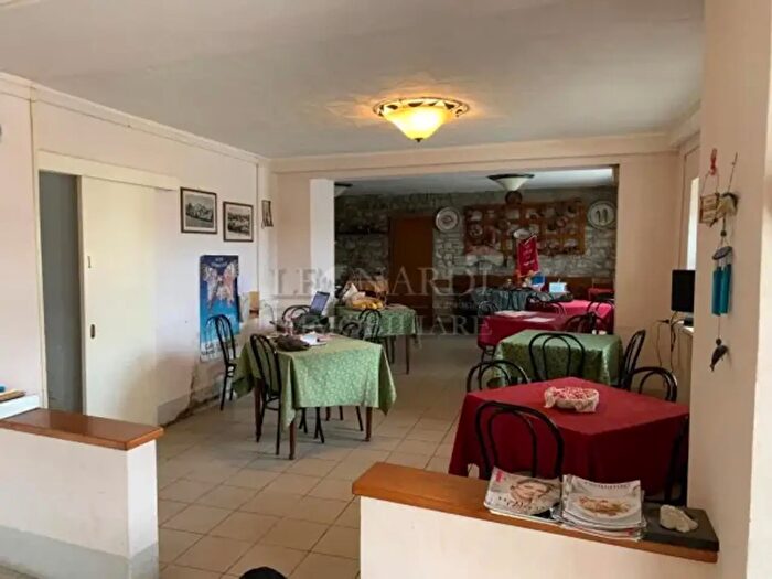 Casa con 6 locali in vendita in Località Fresciano di Sotto, Badia Tedalda