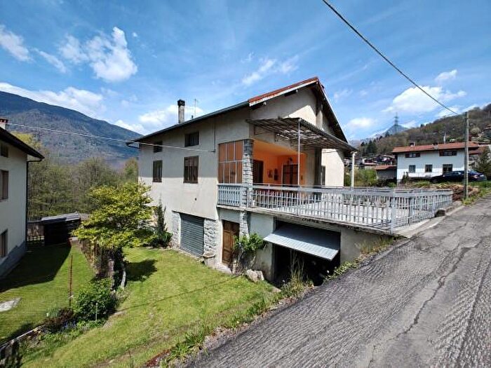 Case in Vendita e in Affitto - 3